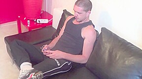 Gay suck his straight friend - CrunchBoy