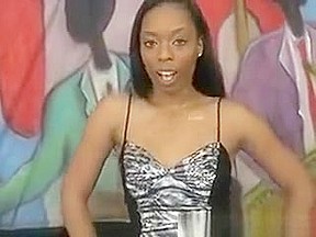 Ghetto Slutt Gagging And On Cock