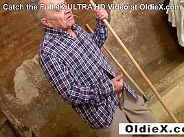 Grandpa be Sucking on that Fat Titties - Oldiex