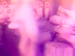 Grandpa s video-housewife