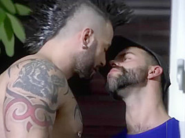 Hairy gay flip flop with cumshot