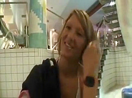 Hallenbadfick german teens 18+ blowjob public swimmhal