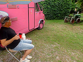 Happy Outdoor German Campers - MagmaFilm
