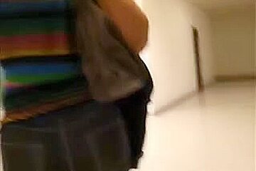 Hawt Leggings In Public