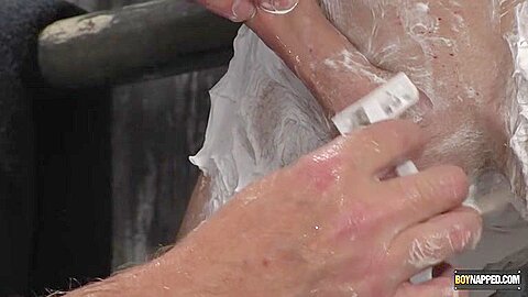 He Looks Better Shaved Smooth - Michael Wyatt & Sebastian Kane