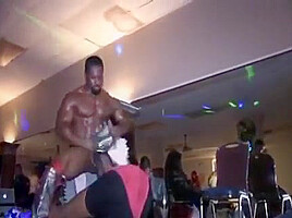 Heated male stripper