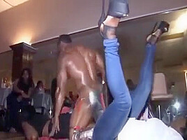 Heated male stripper
