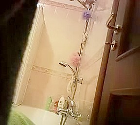 Homemade sex tape from the shower