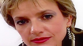 Honey breasty Lady Sonia is getting cumshot