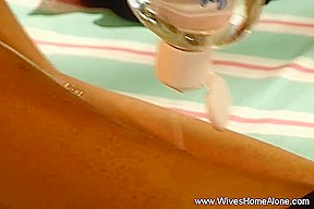 Horny Housewife Goes Crazy With Dildo And Arouse herself