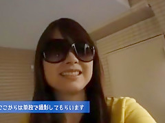 Horny Japanese model Mayuka Akimoto in Crazy Medical, Fingering JAV movie