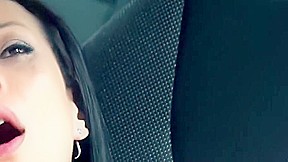 Horny girlfriend squirting in his car