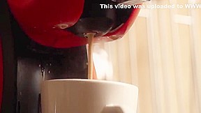Horny girlfriend squirting in his car
