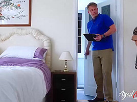 Horny granny, Savana is having sex with a man who has just moved into her neighborhood