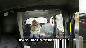 HornyTaxi Sexy blonde in boyfriend