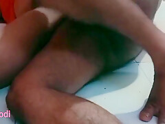 Hot And Sexy Indian Padosi Bhabhi