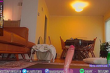 Hot Japanese Babe Get Her Asian Pussy Licked And Creampie