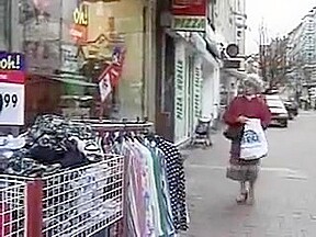 Hotmoza - european granny goes wild