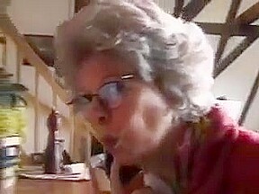 Hotmoza - european granny goes wild