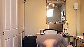 Huge tits jiggling