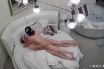 In Hotel Room Caught Amazing Pussy Eating