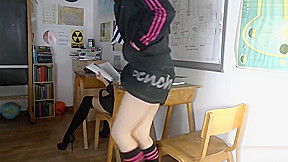 Itchy In School