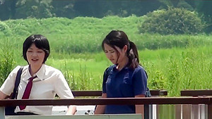 Japanese skank urinates