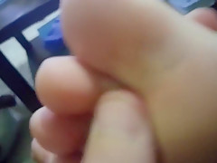 Jayna's cute little feet