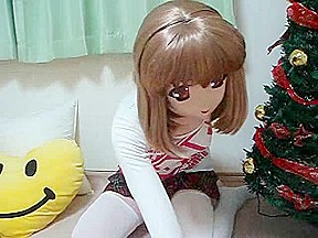 Kinky masked Japanese babe plays with her toy