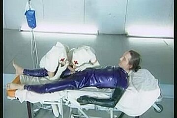 Latex Schwestern