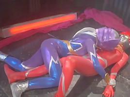 Latex Shemale Heroine3