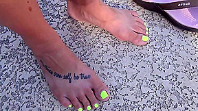 MEGA MILF SOLES