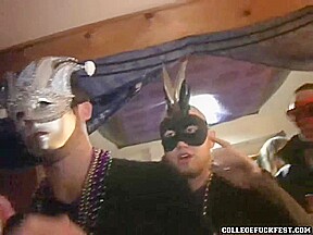 Mardi gras coed slut fucking amateur dick