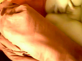 Maria Schaefer mastrubates at the webcam
