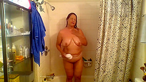 Mature Latina woman showering, thank you for keeping me company