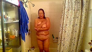 Mature Latina woman showering, thank you for keeping me company