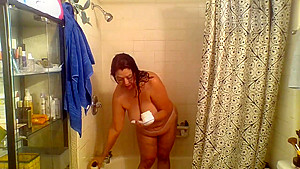 Mature Latina woman showering, thank you for keeping me company