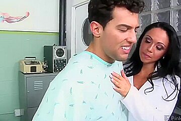 Mature brunette is often visiting her doctor, because she likes to have casual sex with him