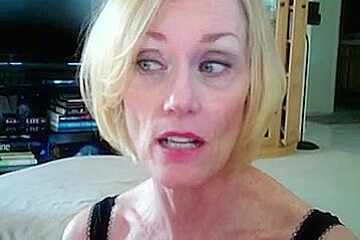 Mature milf needs a cumload everyday