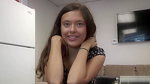 Mia Grand Likes A Good Pounding