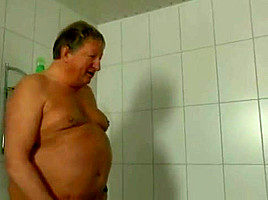 Milf piss german