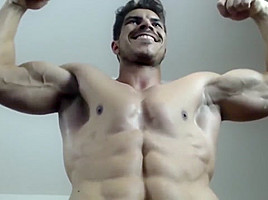 Muscle pecs worship