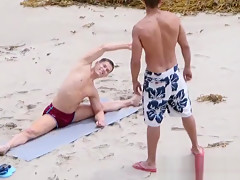 Muscular yoga stud pickedup for anal pounding