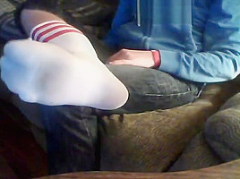 My feet really smell Sniff them!