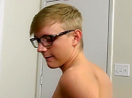 Nerdy butt buddy Evan Stone takes his glasses off and wanks