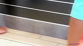 Nice ebony feet at burger king