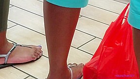 Nice ebony feet at burger king