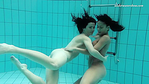 Nina And Zlata Oduvanchik Underwater Lesbians