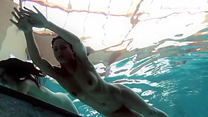 Nina And Zlata Oduvanchik Underwater Lesbians