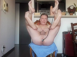 Older Queer Practices Anal Stretching with Inflatable Asshle Toy